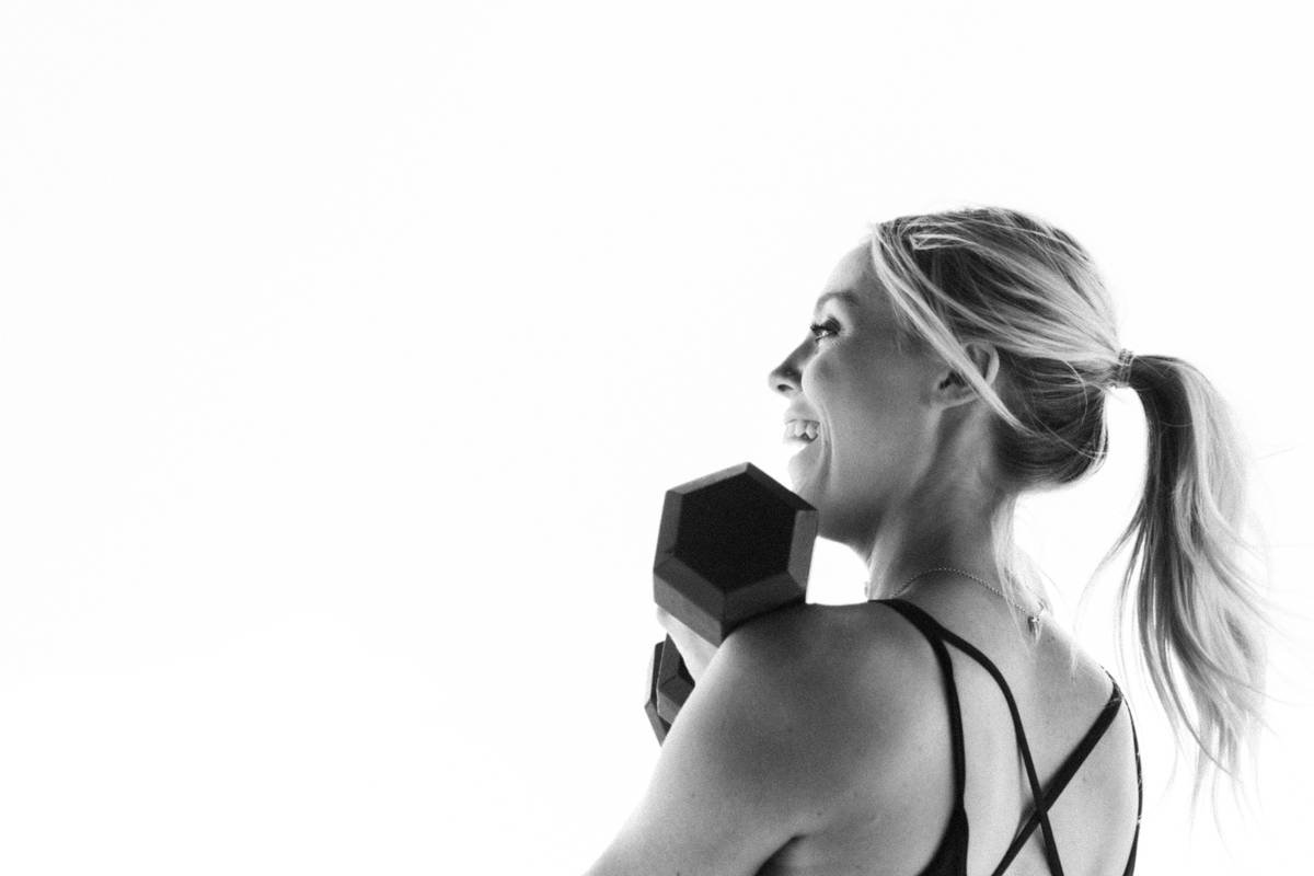 Why Your Gym Hair Keeps Slipping—And How the Right Sweatproof Hair Bands Actually Stay Put